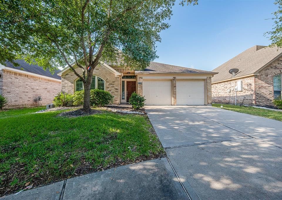 20243 Benton Springs Ln, Richmond, TX 77407 | MLS #12538136 | Zillow