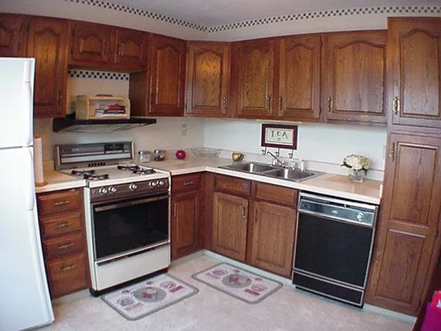 113 Carolina Ave photo 1