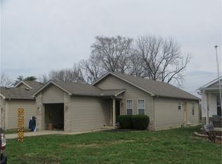 3321 N 6 1/2 St, Terre Haute, IN 47804