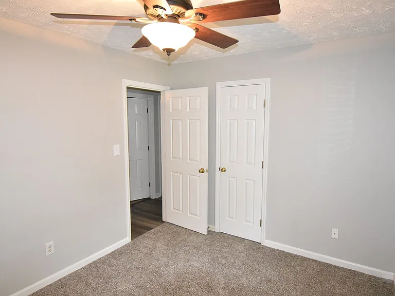 6313 Applewhite Rd — Photo 10
