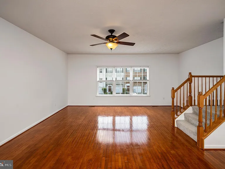 104 Stingray Ct — Photo 5