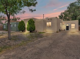 536 Mesilla St SE, Albuquerque, NM 87108