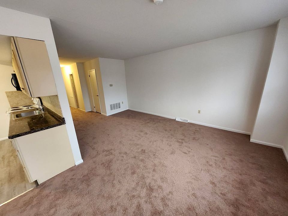 1st image of 520 Green St #522