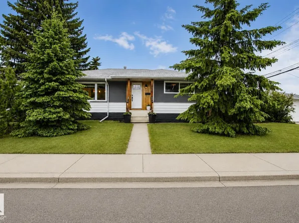 4904 103rd Ave NW, Edmonton, AB T6A 0S9