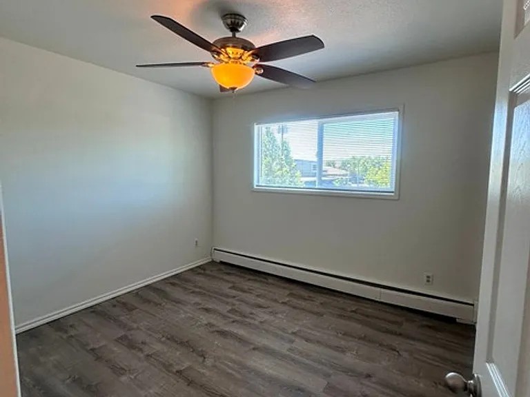 2544 Union St — Photo 51