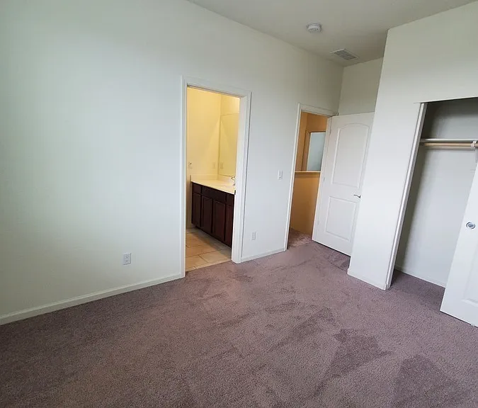 2445 Buzz Aldrin Way — Photo 20