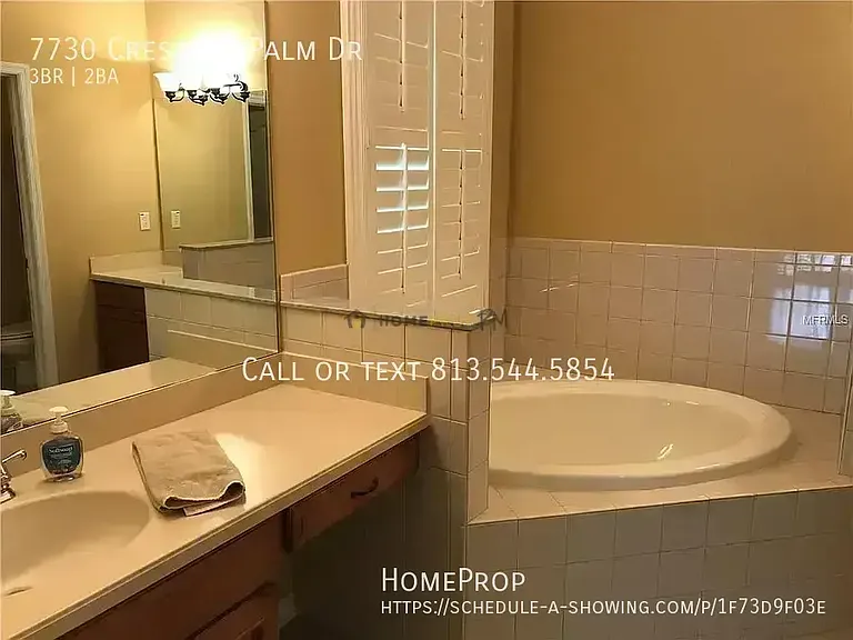 7730 Crescent Palm Dr — Photo 14