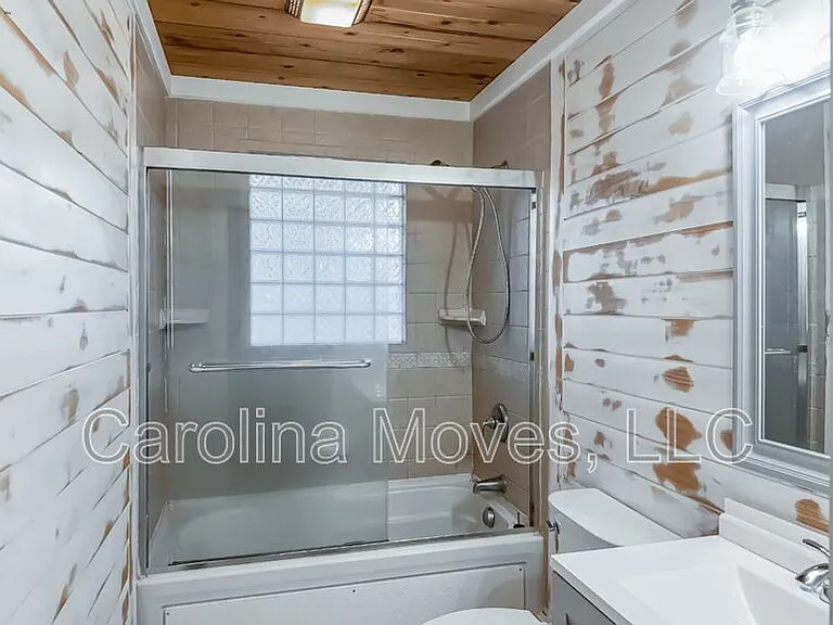 303 E A Ave — Photo 9