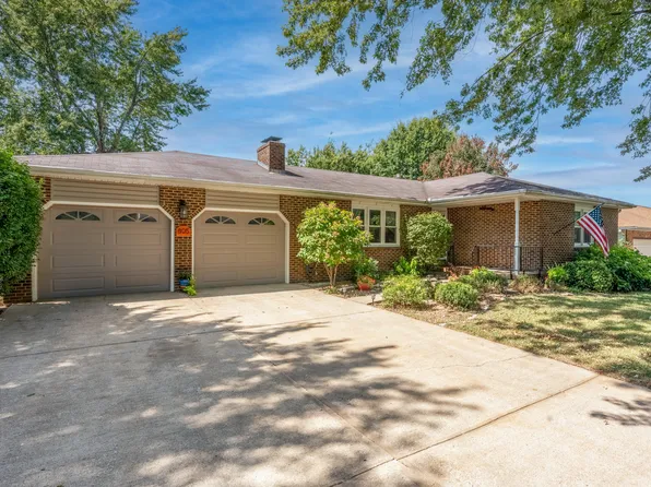 805 S Mar Dr, Marshall, MO 65340