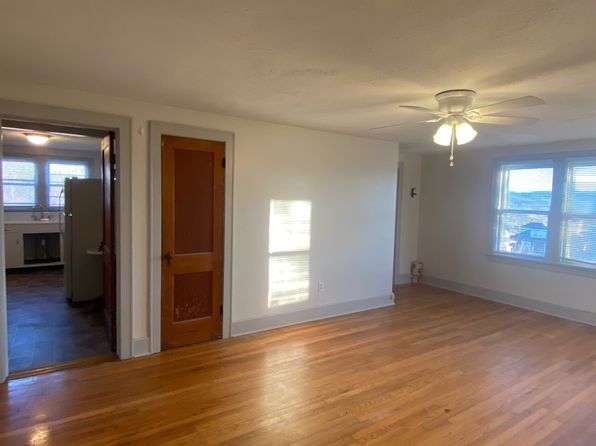 302 N 8th St #5