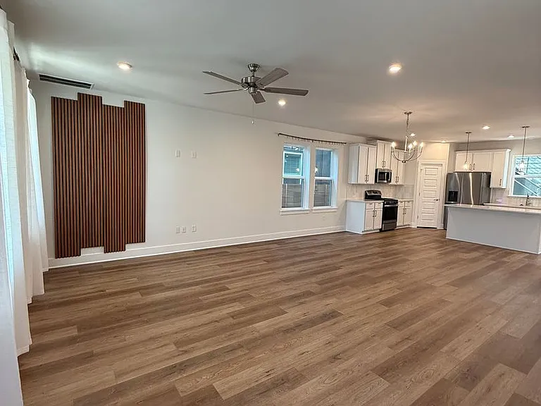 6414 Cowman Way — Photo 47