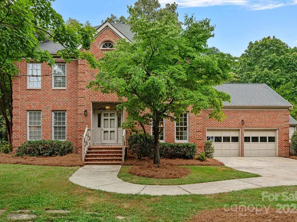 6322 Bentridge Dr, Charlotte, NC 28226