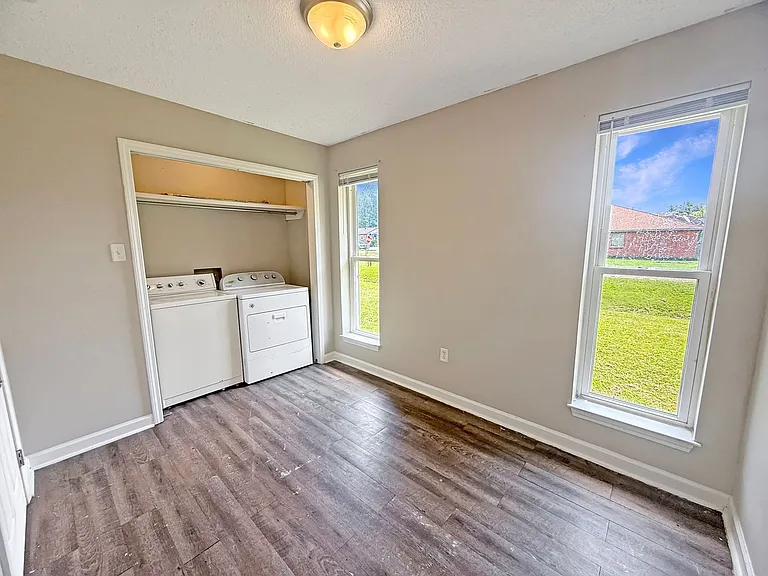 9648 El Scott Ave — Photo 5