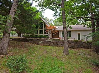 664 N Cliffside Dr, Fayetteville, AR 72701