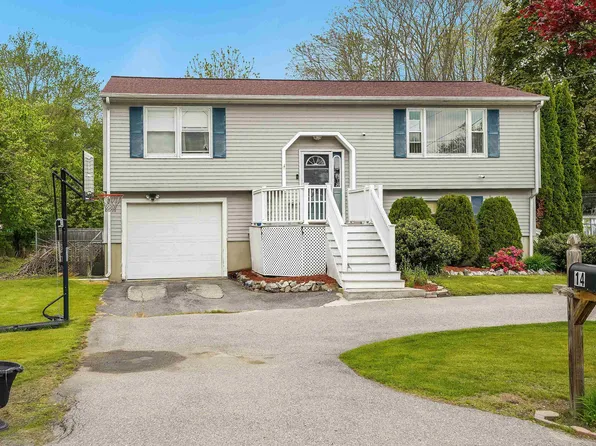 14 St Marys Lane, Salem, NH 03079