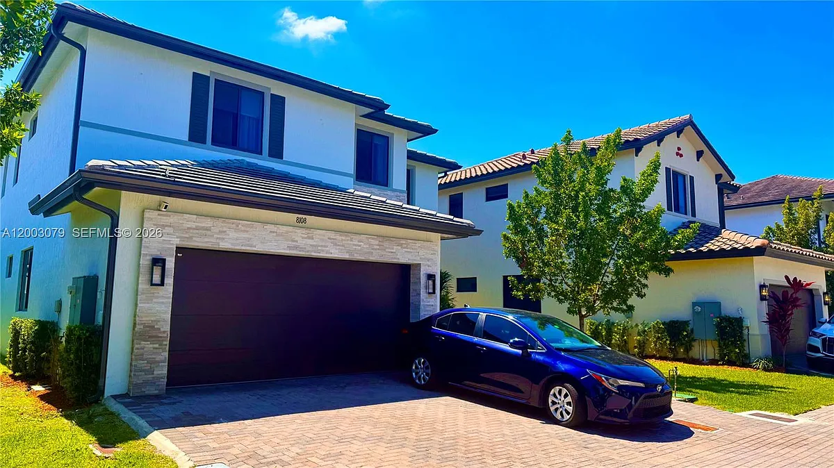 Building Photo - 8108 NW 48th Ter