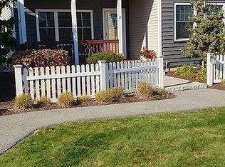 18 Symington Dr, Plymouth, MA 02360