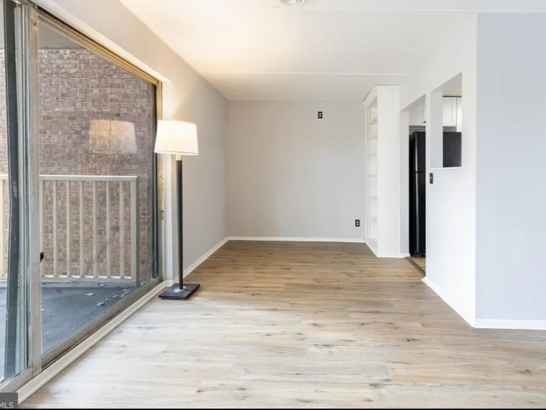 5705 Indian Ct #22 — Photo 3