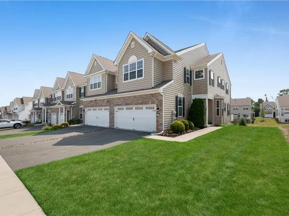 4643 Woodbrush Way, Allentown, PA 18104