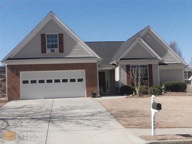 1st image of 1800 Charleston Oak Cir