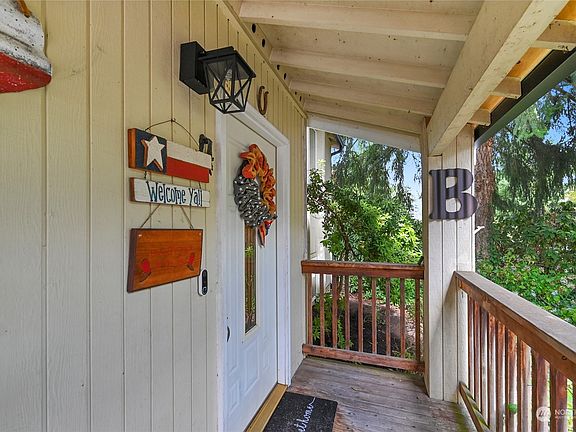 5th image of 13104 48th Avenue NE