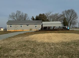 182 Sandy Rd, Gretna, VA 24557