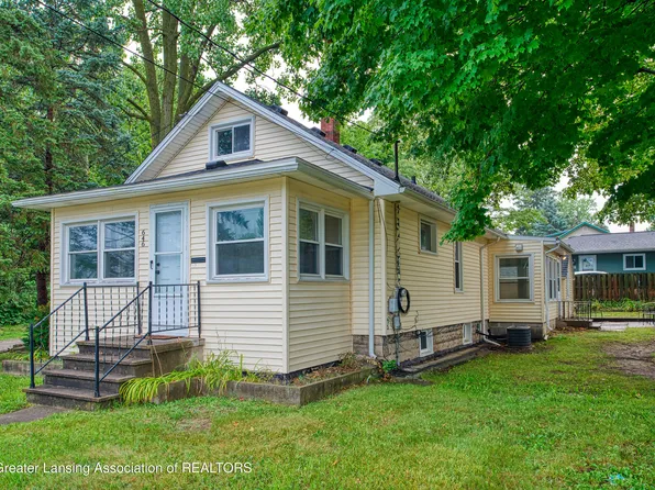 646 N Hagadorn Rd, East Lansing, MI 48823