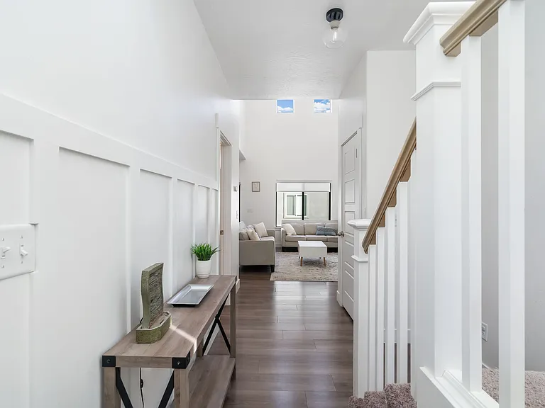 7152 N Brook Rdg — Photo 8