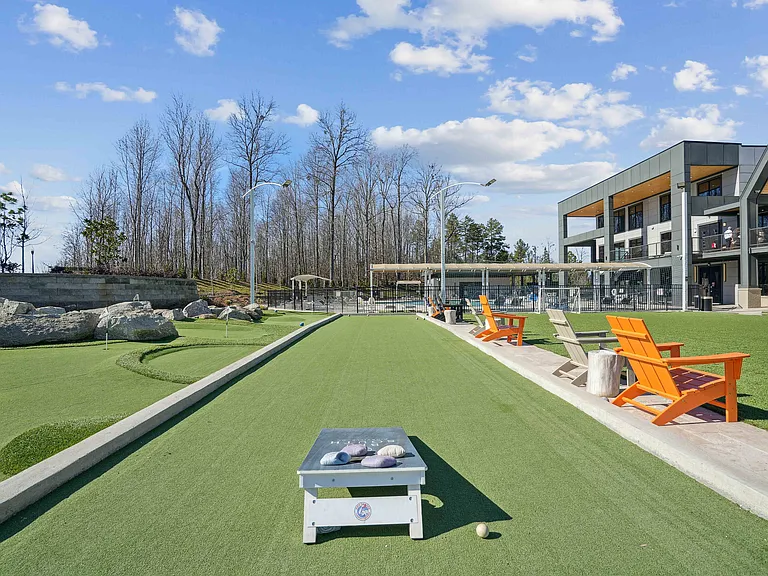 Blu South - Cornhole