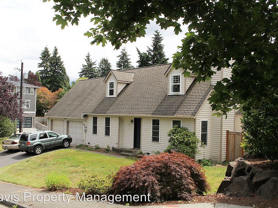 1st image of 12131 NE 107th St