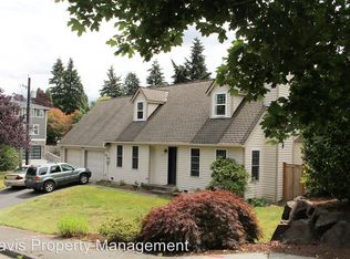 12131 NE 107th St, Kirkland, WA 98033