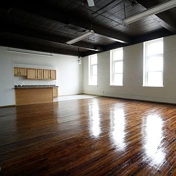 2nd image of 1700-04 N 5th St #1700