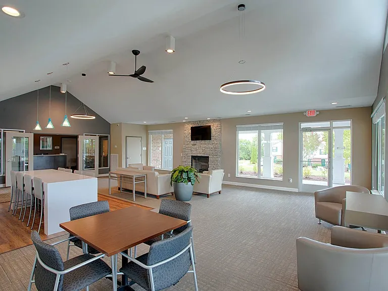 Waterview Apartments — Photo 14