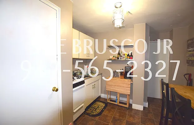 Rented by City Stop Realty | media 17