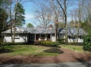 12 S Lakeside Dr W, Medford, NJ 08055