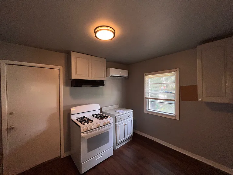 1013 Carroll St #31415SAVANNAH — Photo 8
