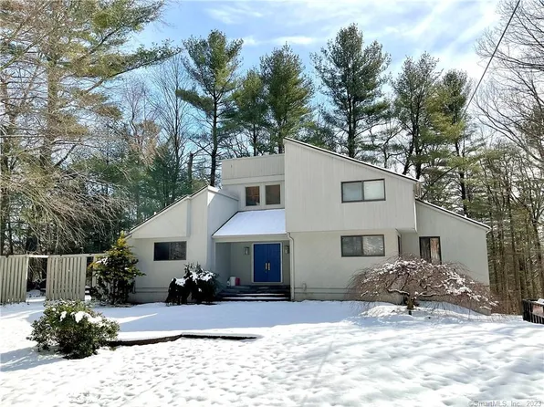 106 Quarry Road, Glastonbury, CT 06033