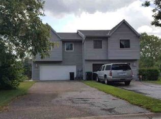 10662 Killdeer St NW, Coon Rapids, MN 55433