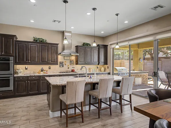2207 E LINDRICK Drive, Gilbert, AZ 85298