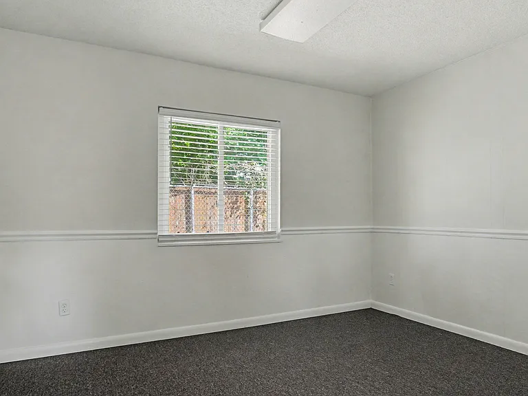 1701 Rogero Rd #1705 — Photo 9