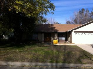 5553 N Sycamore Ave, Rialto, CA 92377