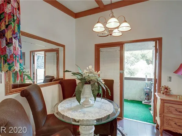 6101 W Oakey Blvd, Las Vegas, NV 89146