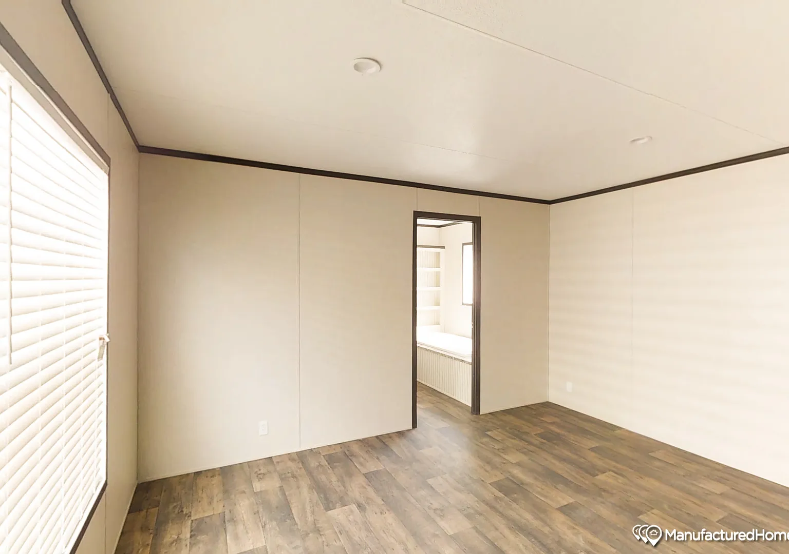 3 bed, 1080 sqft, $1,395 — Photo 4