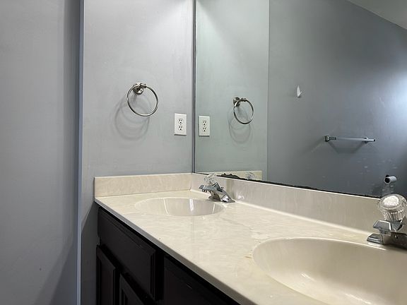 3rd image of 14507 Cordial Ln #1