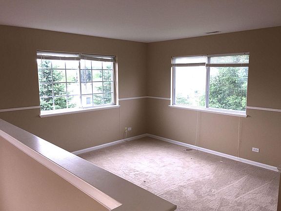 5th image of 395 N Tower Dr