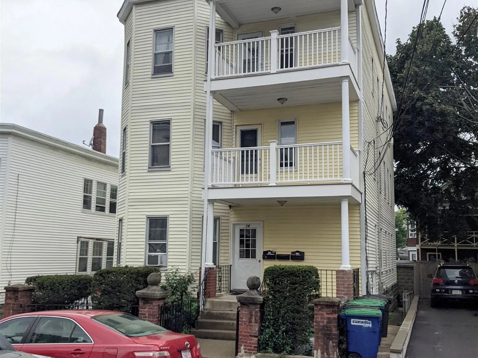 3 bed, 1133 sqft, $3,600 — Photo 4