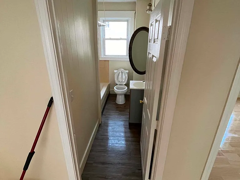 151-159 E Main St #2 — Photo 7