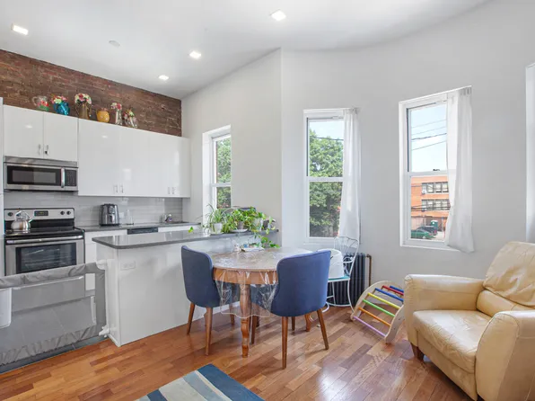 36-26 11th Street image 3 of 14