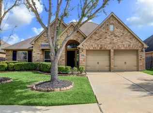 14107 Timber Bluff Dr, Pearland, TX 77584