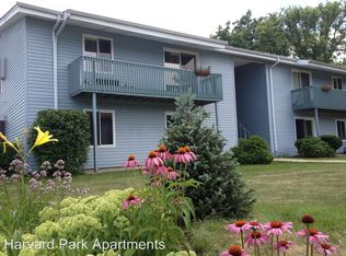 116 W Brink St APT 4, Harvard, IL 60033